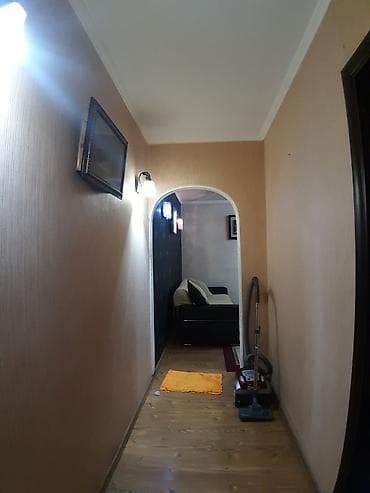 2 bedroom: 2 комнаты, 44 м², 8 мкр 104 серия, 1 этаж — 8