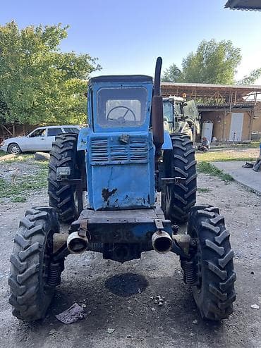 жалалабад спутник: T40 сатылат абалы жакшы на ходу 4 балону тең жаны — 1