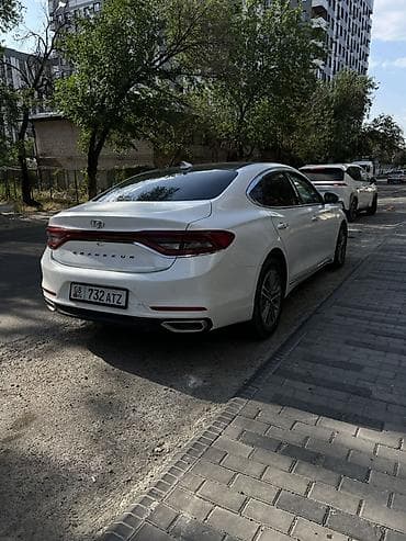 Продажа авто: Hyundai Grandeur: 2017 г., 3 л, Автомат, Газ, Седан — 4