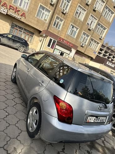 prius v: Toyota Ist: 2003 г., 1.3 л, Автомат, Бензин, Универсал — 5
