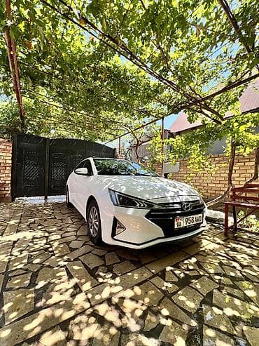 byd e5: Hyundai Elantra: 2018 г., 1.6 л, Автомат, Бензин, Седан — 8
