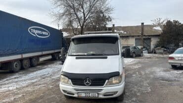 битые авто: Эвакуатор, Mercedes-Benz, 2004 г., Прямая — 9