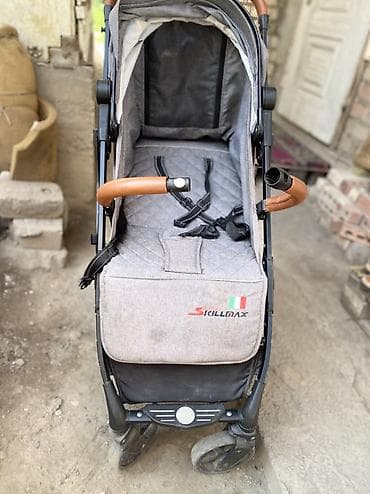 прогулочные коляски quinny: Коляска, Другой бренд, цвет - Серебристый, Б/у, Самовывоз — 2