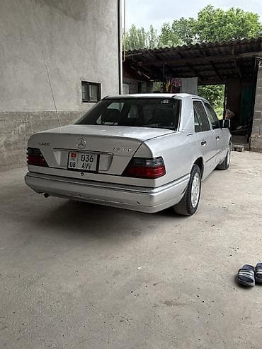 Транспорт: Mercedes-Benz W124: 1994 г., 2.2 л, Механика, Бензин, Седан — 2