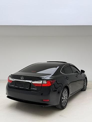Продажа авто: Lexus ES: 2017 г., 2.5 л, Автомат, Гибрид, Седан — 10
