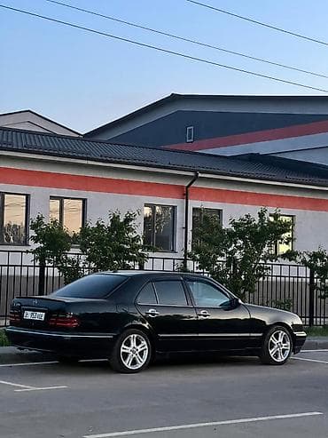 кадила: Mercedes-Benz E-Class: 2000 г., 3.2 л, Автомат, Бензин, Седан — 2