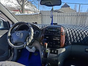 Toyota Sienna: 2004 г., Автомат, Минивэн at lalafo.kg Toyota Sienna: 2004 г., Автомат, Минивэн