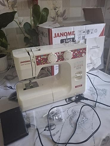 иллюзион машина: Швейная машина Janome, Электромеханическая, Автомат — 1
