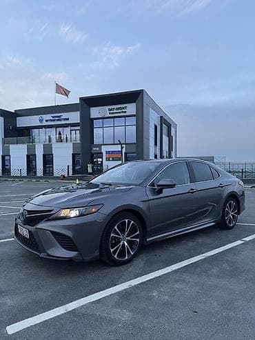 Продажа авто: Toyota Camry: 2019 г., 2.5 л, Автомат, Бензин, Седан — 2