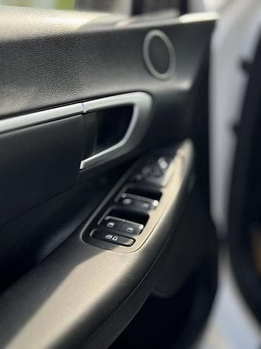 субару дверь: Hyundai Sonata: 2019 г., 2 л, Автомат, Газ, Седан — 5