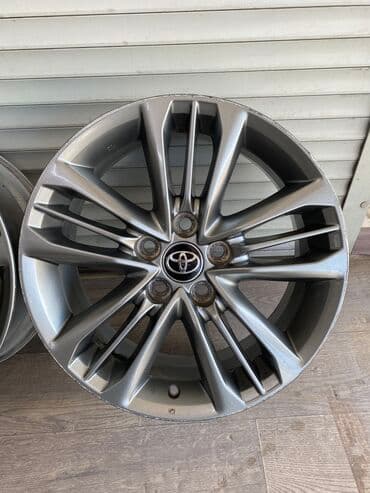 один диск от бмв: В продаже оригинальные диски Toyota Camry 55 SE Диаметр R17 PCD — 8