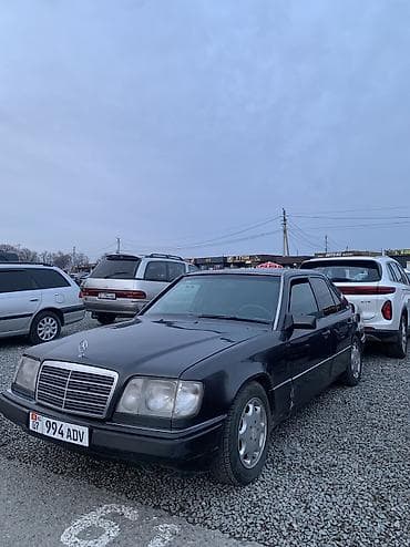 Mercedes-Benz W124: 1994 г., 2.2 л, Ручные, Бензин, Седан at lalafo.kg Mercedes-Benz W124: 1994 г., 2.2 л, Ручные, Бензин, Седан