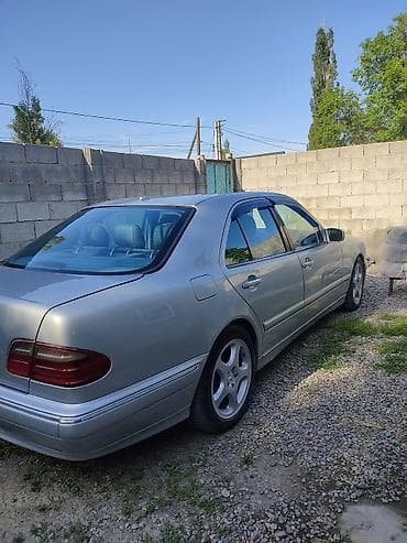 кирг шёлк: Mercedes-Benz E-class AMG: 2001 г., 2.4 л, Автомат, Бензин, Седан — 9