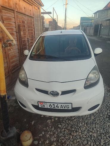 byd e2 бишкек: Toyota Aygo: 2010 г., 1 л, Автомат, Бензин — 1
