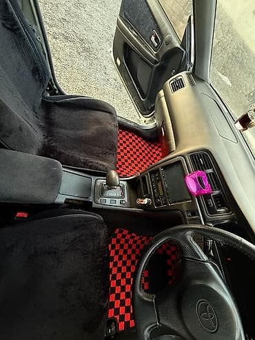 аренда авто последующим выкупом: Toyota Chaser: 1996 г., Автомат, Бензин, Седан — 6