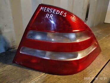 Задний правый стоп-сигнал Mercedes-Benz