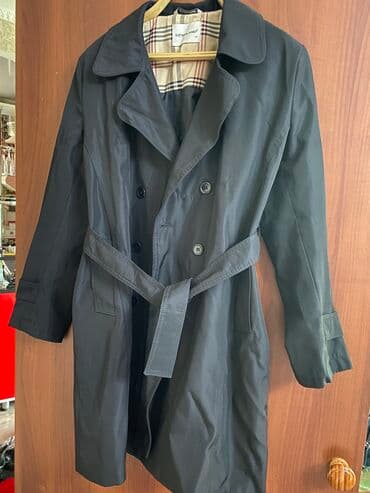 Продаю Турецкий плащ чёрный отличного качество женский почти новый