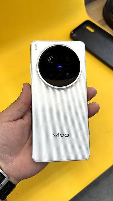 vivo 200 ultra: Vivo X200 Ultra, Б/у, 512 ГБ, 2 SIM — 1