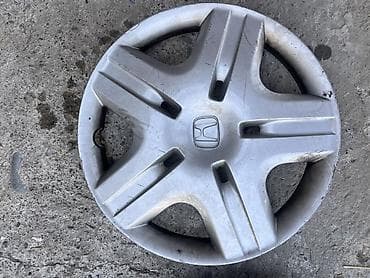 audi a6 c6: Колпаки R 15, Б/у, Комплект — 2