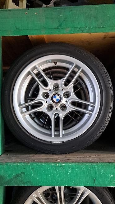 Колеса в сборе 255 / 40 / R 17, Лето, Б/у, Комплект, Литые, отверстий - 5