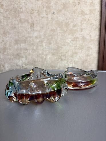 berber mirror second hand: Продаётся комплект из 2 винтажных пепельниц / пиал из массивного — 1