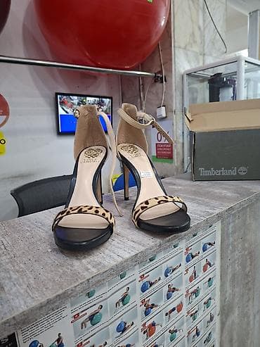 cosmo bella: Женские босоножки Vince Camuto на высоком каблуке. - Модель: открытые — 4