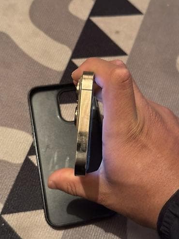 ipod pro: IPhone 13 Pro, 256 ГБ, Золотой, Чехол, 82 % — 7