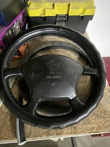 Руль Nissan 1998 г., Б/у, Оригинал, Япония