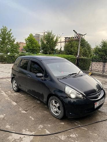 Транспорт: Honda Fit: 2003 г., 1.3 л, Автомат, Бензин, Хэтчбэк — 1