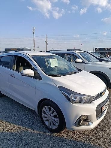спринтер рех: Chevrolet Spark: 2016 г., 1 л, Автомат, Бензин, Хэтчбэк — 2