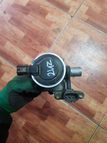 котализаторы: Toyota Sequoia клапан продувки, Тойота Секвоя клапан продувки. Клапан — 1