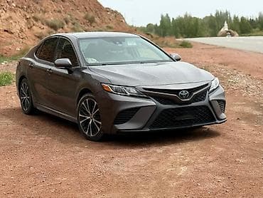 corolla 2004: Toyota Camry: 2020 г., 2.5 л, Автомат, Бензин, Седан — 2