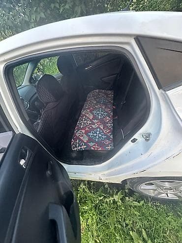 getz балка: Hyundai Solaris: 2016 г., Механика, Бензин, Седан — 3