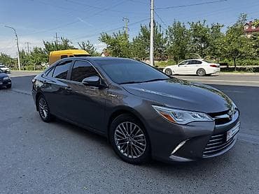 Toyota Camry: 2016 г., 2.5 л, Вариатор, Гибрид, Седан