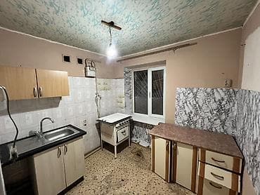 Квартиры: 1 комната, 35 м², Хрущевка, 1 этаж, Косметический ремонт — 4