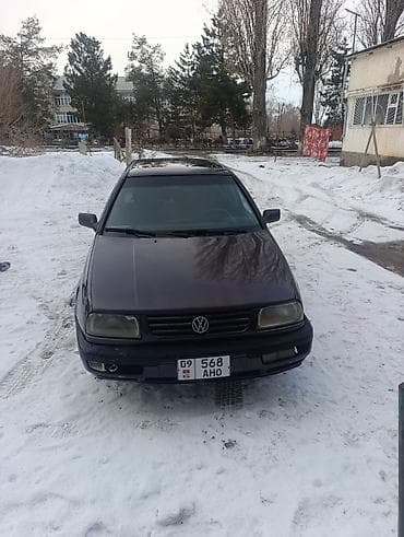 а 170: Volkswagen Vento: 1992 г., 1.8 л, Механика, Бензин, Седан — 1