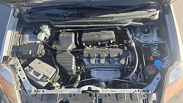 e star: Honda Stream: 2001 г., 1.7 л, Автомат, Бензин, Минивэн — 8