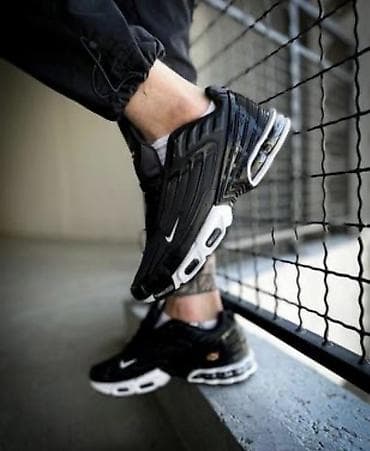 Киреге берилүүчү кийимдер: Эркектердин кроссовкасы, 43, Nike, Жаңы, түсү - Кара — 6