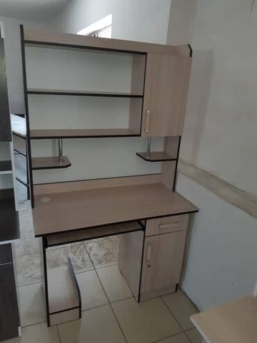 сколько стоит стол для компьютера: Продаю НОВЫЕ компьютерные столы со шкафчиками из российского — 8