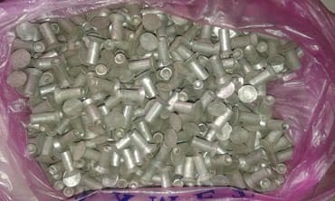 Комплект тормозных колодок at lalafo.kg Комплект тормозных колодок