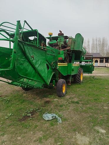 mazda kapella: Зерноуборочный комбайн (самоходный) Описание: - Классическая схема с — 5