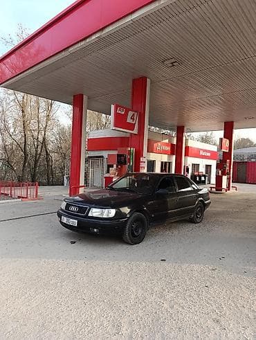 авто салона: Audi 100: 1991 г., 2.3 л, Ручные, Бензин, Седан — 4