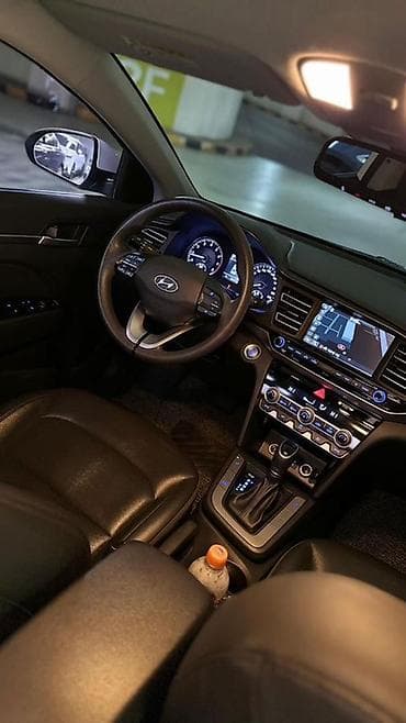 hyundai polisad: Hyundai Avante: 2019 г., 1.6 л, Вариатор, Бензин, Седан — 7