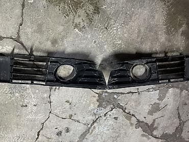 daf 480: Решетка радиатора Volkswagen 2002 г., Б/у, Оригинал — 5