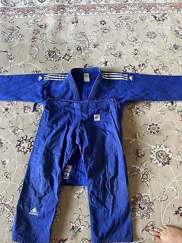 Кимоно для дзюдо Adidas, синее - Комплект: куртка и штаны. - Цвет — 2