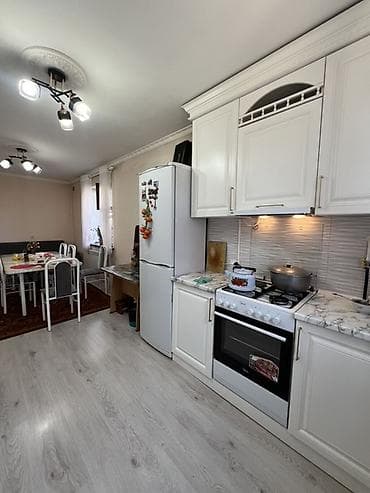 гостевой дом: Продаётся двухэтажный жилой дом с отдельным хозблоком/летней кухней на — 6