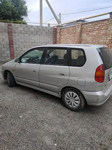 e 302: Mitsubishi Space Star: 1999 г., 1.8 л, Механика, Бензин, Хэтчбэк — 4