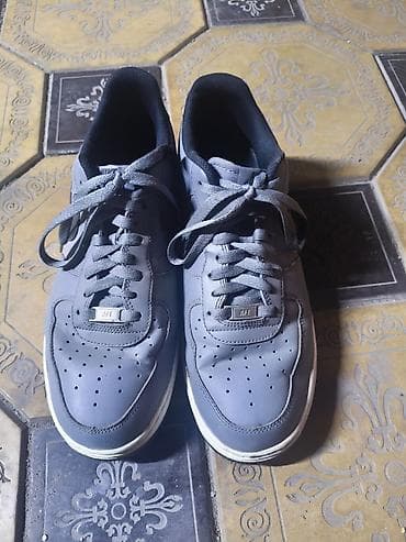 Мырзалардын бут кийими: Эркектердин кроссовкасы, 44, Nike, Колдонулган, түсү - Боз, Өзү алып кетүү — 3