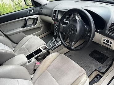 Subaru Legacy: 2002 г., 3 л, Автомат, Бензин, Седан — 5