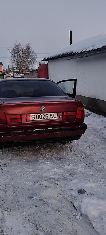 changan uni t: BMW 5 series: 1990 г., Седан — 2